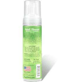 Tropiclean Waterless Facial Cleaner - 220 mL - Grooming - Tropiclean - PetMax Canada